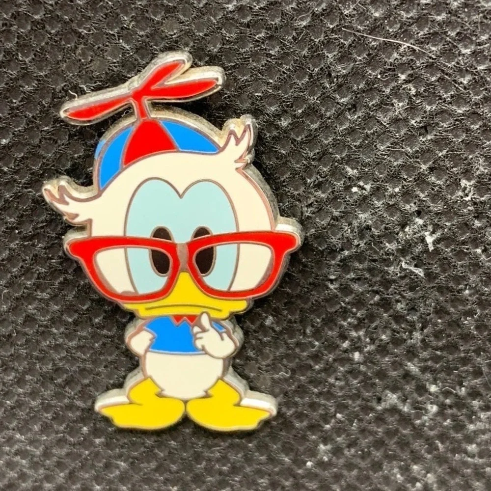 2012 Nerds Rock Donald Duck Disney pin Nerd Set